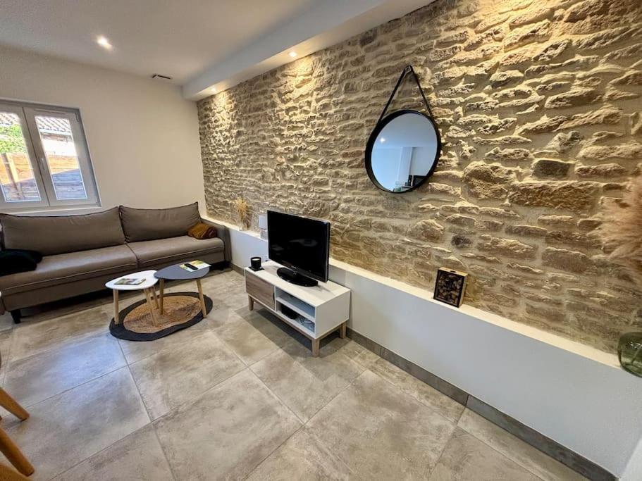 Grange Renovee En Duplex Idealement Situee Crêches-sur-Saône Exterior foto